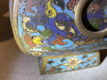 A Chinese cloisonn&eacute; 'fanghu' vase, Wanli