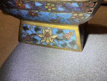 A Chinese cloisonn&eacute; 'fanghu' vase, Wanli