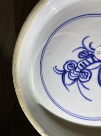 A large Chinese famille verte 'antiquities' bowl, Kangxi