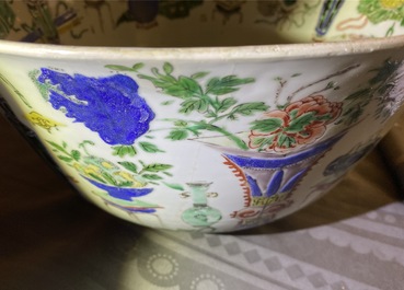 A large Chinese famille verte 'antiquities' bowl, Kangxi