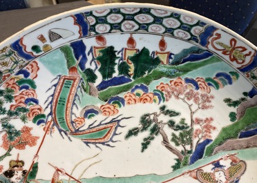 A Chinese famille verte dish with warriors on horseback, Kangxi