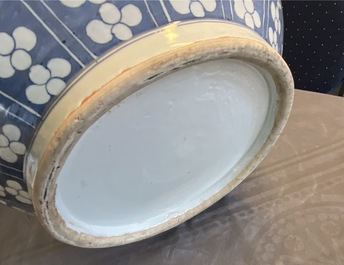 A Chinese blue and white 'hu' vase with lotus scrolls, 19th C.