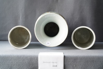 Two Chinese qianjiang cai hat stands and a vase with antiquities, 19/20th C.
