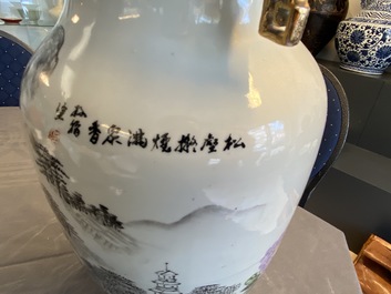 A Chinese qianjiang cai vase with a fine landscape, 19/20th C.