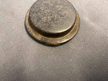 Un pot &agrave; pinceaux en bois, Chine, Ming