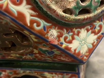 A rare Chinese reticulated famille rose revolving vase, 19/20th C.