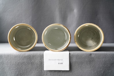 Three Chinese famille rose and qianjang cai hat stands, 19/20th C.