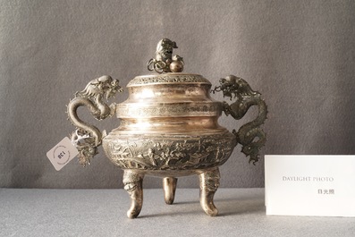 A Chinese silver censer and cover, 19/20th C.