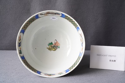 Un bol en porcelaine de Chine famille verte &agrave; d&eacute;cor de 'La romance de la chambre de l'ouest', Kangxi