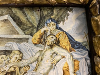 Une plaque en majolique italienne &agrave; d&eacute;cor religieux, Castelli, 18&egrave;me