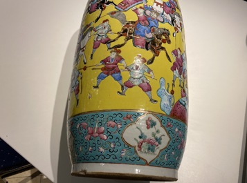 A Chinese yellow-ground famille rose 'warrior' vase, 19th C.
