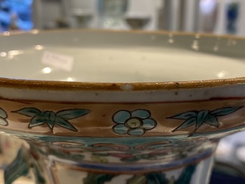 A pair of Chinese famille rose vases, 19th C.