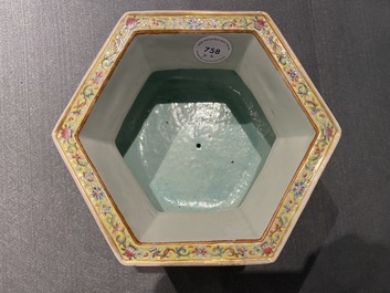 A pair of Chinese famille rose jardini&egrave;res on stands, Qianlong mark, Jiaqing