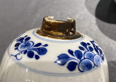 Five Chinese blue and white jars, Kangxi