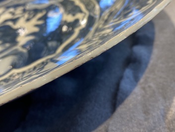 A large Chinese blue and white kraak porcelain dish with a mythical beast, Wanli
