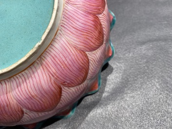 A Chinese famille rose 'lotus' bowl with turtle-shaped flower holder, Qianlong/Jiaqing
