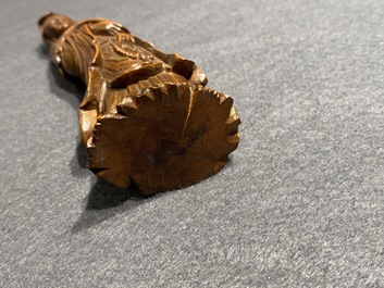 Une figure de Guanyin en bois sculpt&eacute;, Chine, 18/19&egrave;me