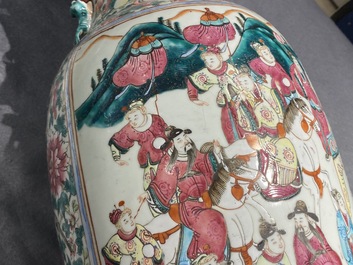 Two Chinese famille rose vases, 19th C.
