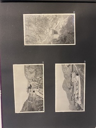 Un album de photos en noir et blanc d'un voyage en Chine, vers 1900-1920
