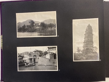 Un album de photos en noir et blanc d'un voyage en Chine, vers 1900-1920