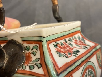 A Chinese famille verte teapot and cover, Kangxi
