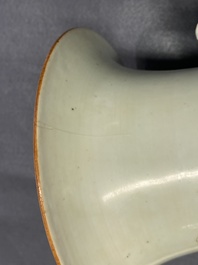 A pair of Chinese famille rose vases, 19/20th C.