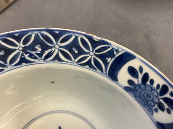 A pair of Chinese blue and white bowls, Kangxi