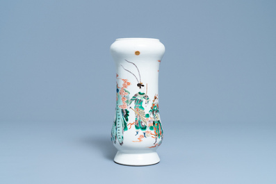 Un vase en porcelaine de Chine famille verte, marque de Kangxi, 19&egrave;me