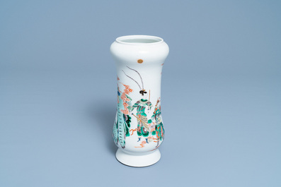 Un vase en porcelaine de Chine famille verte, marque de Kangxi, 19&egrave;me