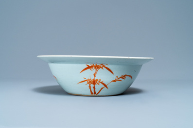 Trois bols en porcelaine de Chine famille rose, 19&egrave;me