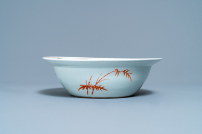 Trois bols en porcelaine de Chine famille rose, 19&egrave;me