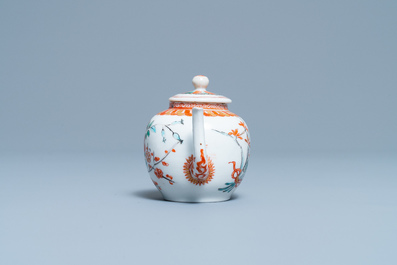 A Japanese Arita teapot and cover, Edo, 18th C.