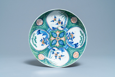 Un ensemble en fa&iuml;ence de Delft polychrome &agrave; d&eacute;cor 'quatre coeurs', 1&egrave;re moiti&eacute; du 18&egrave;me