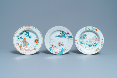 Two Chinese chargers and five plates, Kangxi/Qianlong