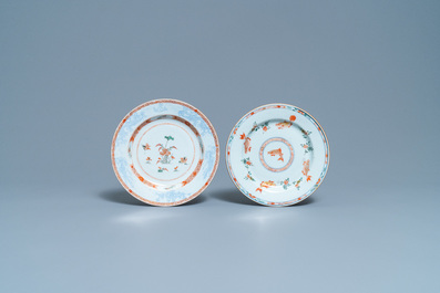Two Chinese chargers and five plates, Kangxi/Qianlong