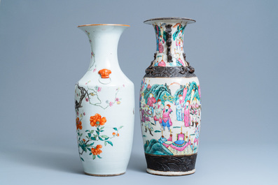 Deux vases en porcelaine de Chine famille rose, 19&egrave;me