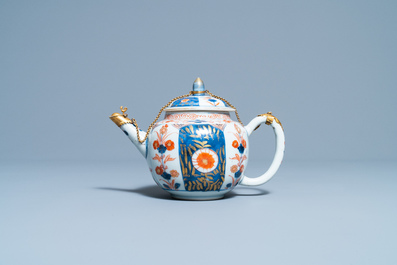 A Chinese gilt-mounted Imari-style teapot and cover, Kangxi