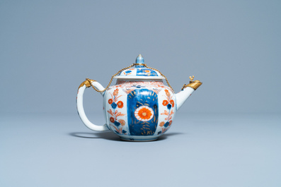 A Chinese gilt-mounted Imari-style teapot and cover, Kangxi
