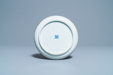 A Chinese blue and white Vietnamese market 'Bleu de Hue' plate, 19th C.
