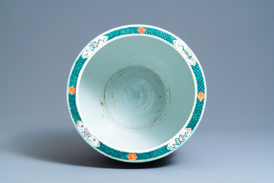 A large Chinese famille verte fish bowl, 19th C.