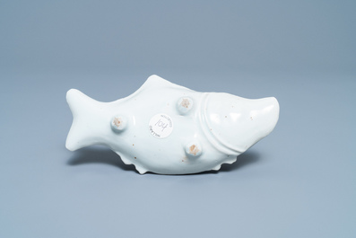 A Chinese blue and white ko-sometsuke 'carp' dish for the Japanese market, Tianqi