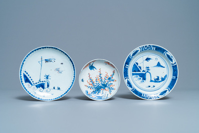 Three Chinese blue, white, copper red and wucai ko-sometsuke plates for the Japanese market, Tianqi/Chongzhen