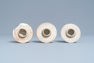 A Chinese famille rose garniture of five vases, Yongzheng