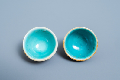 Neuf pi&egrave;ces en porcelaine de Chine Bencharong pour le march&eacute; thai, 19&egrave;me