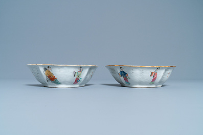 Un service &agrave; mendiants en porcelaine de Chine famille rose &agrave; d&eacute;cor 'Wu Shuang Pu', 19&egrave;me