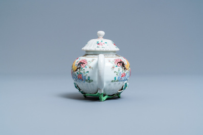 A Chinese famille rose 'rooster' teapot on stand, Yongzheng