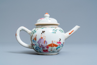 A Chinese famille rose teapot with figures in a garden, Yongzheng