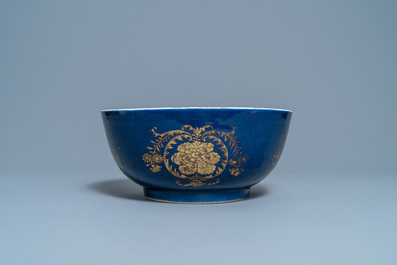 A Chinese gilt-decorated powder blue-ground bowl, Kangxi