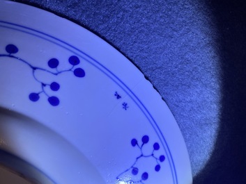 Three Chinese blue and white 'Long Eliza' plates, Kangxi/Yongzheng
