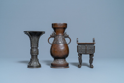 Two Chinese archaic bronze vases and a censer, 18/19th C.